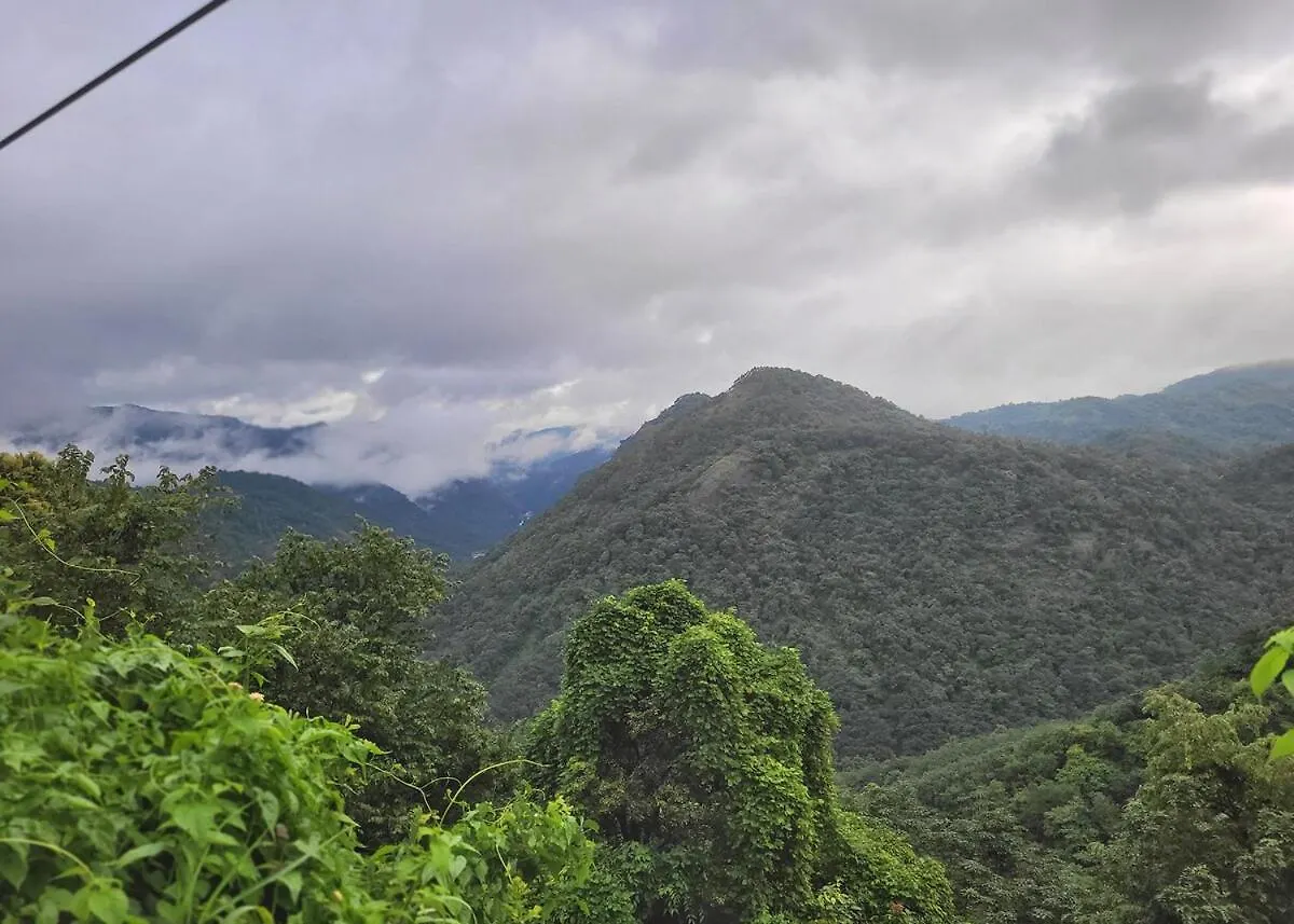 Newcastle Holiday Resorts Entire Property With 5 Bedrooms-Near Munnar & Idukki-Superb Vibe,View - Kitchen, Campfire & Bbq Facility Kumudi