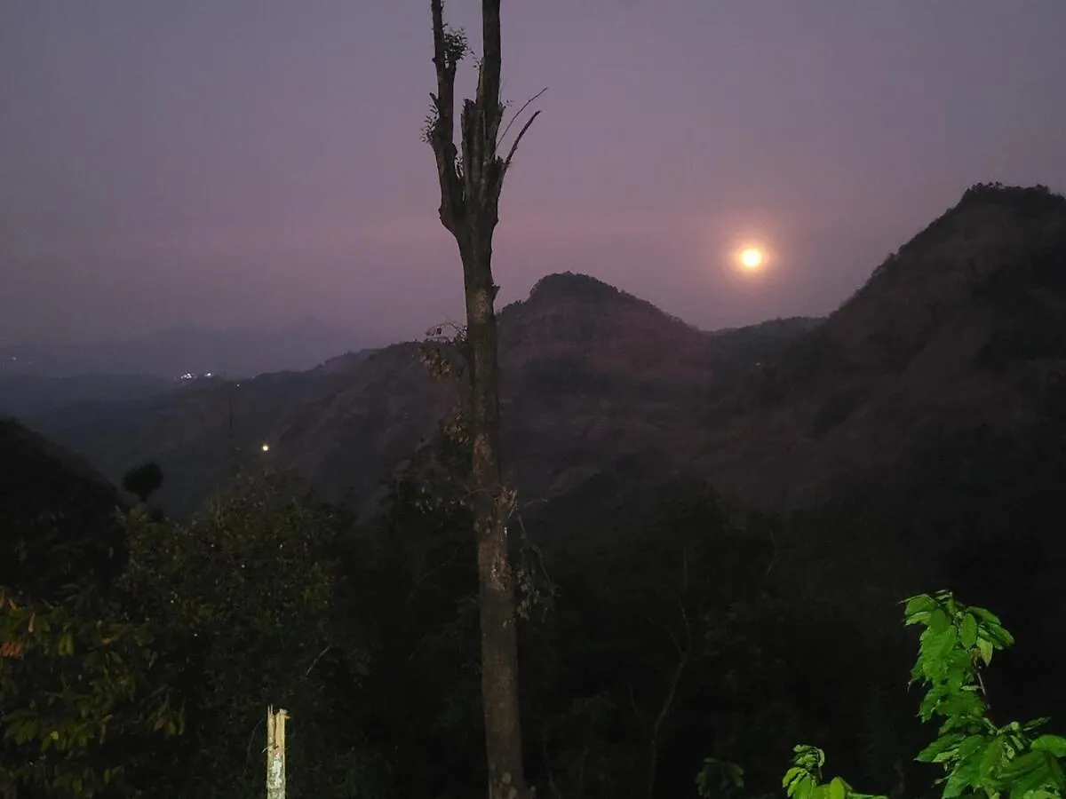 Villa Newcastle Holiday Resorts Entire Property With 5 Bedrooms-Near Munnar & Idukki-Superb Vibe,View - Kitchen, Campfire & Bbq Facility Kumudi